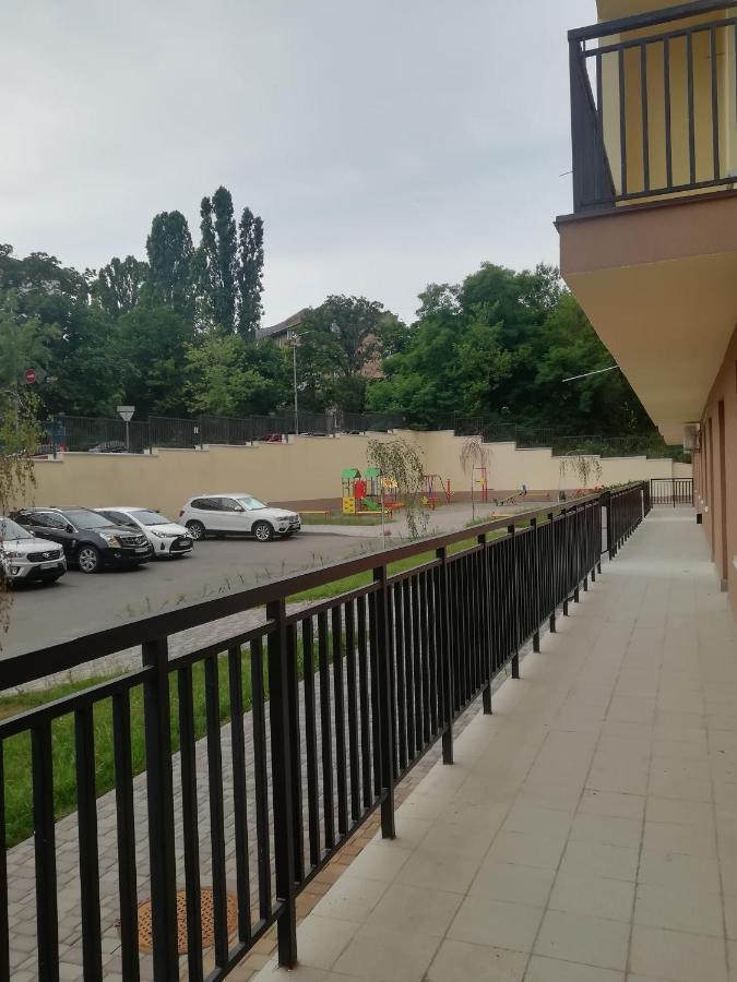 Lux Apartment, Near Metro Vasylkivska Kijów Zewnętrze zdjęcie