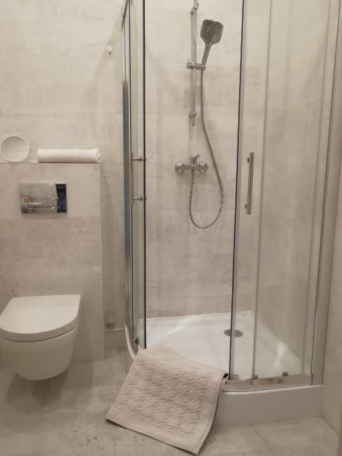 Lux Apartment, Near Metro Vasylkivska Kijów Zewnętrze zdjęcie